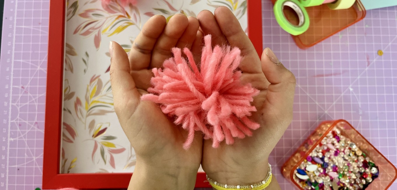 DIY: Blumen aus Wolle - Flauschig, fröhlich, farbenfroh