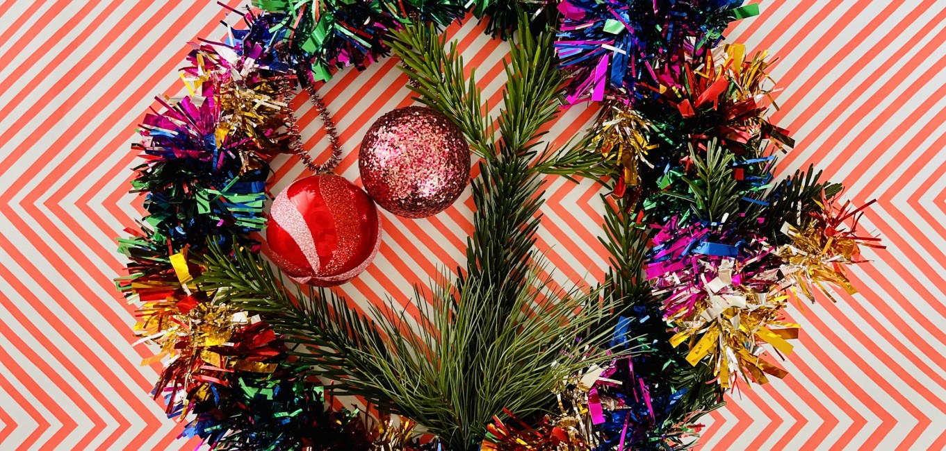 Bunten Weihnachtskranz basteln